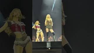 Blackpink Girls Performing Jump With Explosive Energy jisoo jennie lisa rose deadline