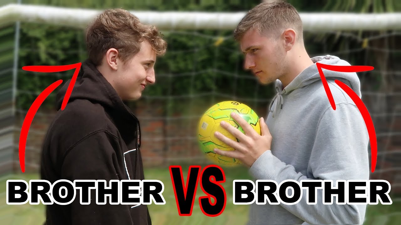 CASEY BARKER VS JED BARKER!! GARDEN FOOTBALL!! YouTube