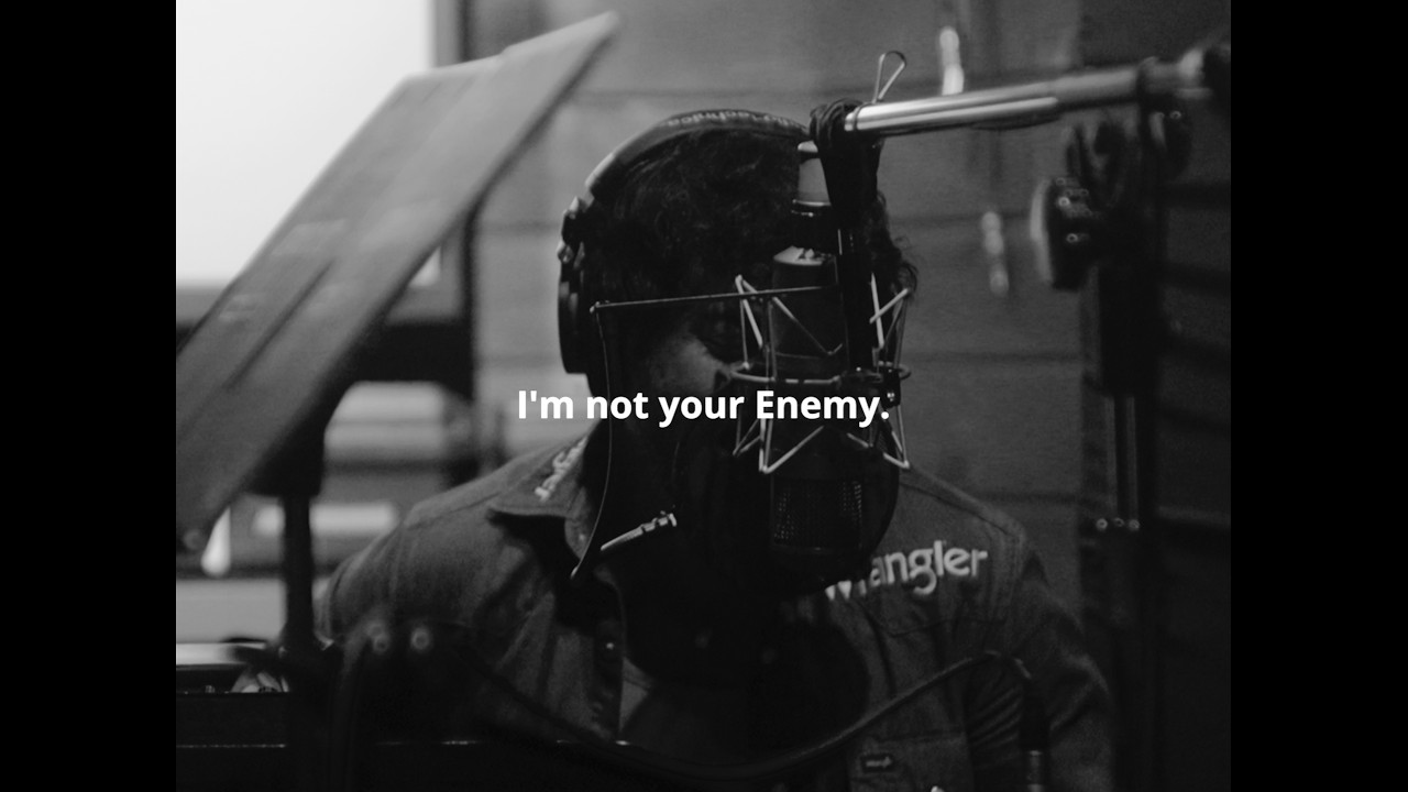 Enemy - Nicotine Dolls (Official Lyric Video) auf YouTube ansehen Enemy - Nicotine Dolls (Official Lyric Video) auf YouTube ansehen
