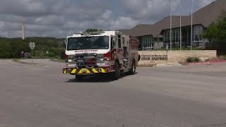 Three dogs dead, residents displaced after kitchen fire at far northside apartments