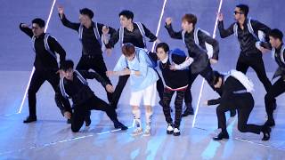 170708 시우민 Xiumin  x 마크 Mark - Young & Free _ SMTOWN LIVE CONCERT 상암월드컵경기장