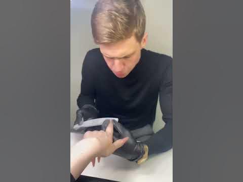 Мужчина делает ногти?😱 #ногти #мастеркласс #приколы - YouTube