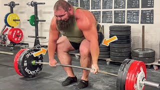 The Most Unusual Deadlift In The World