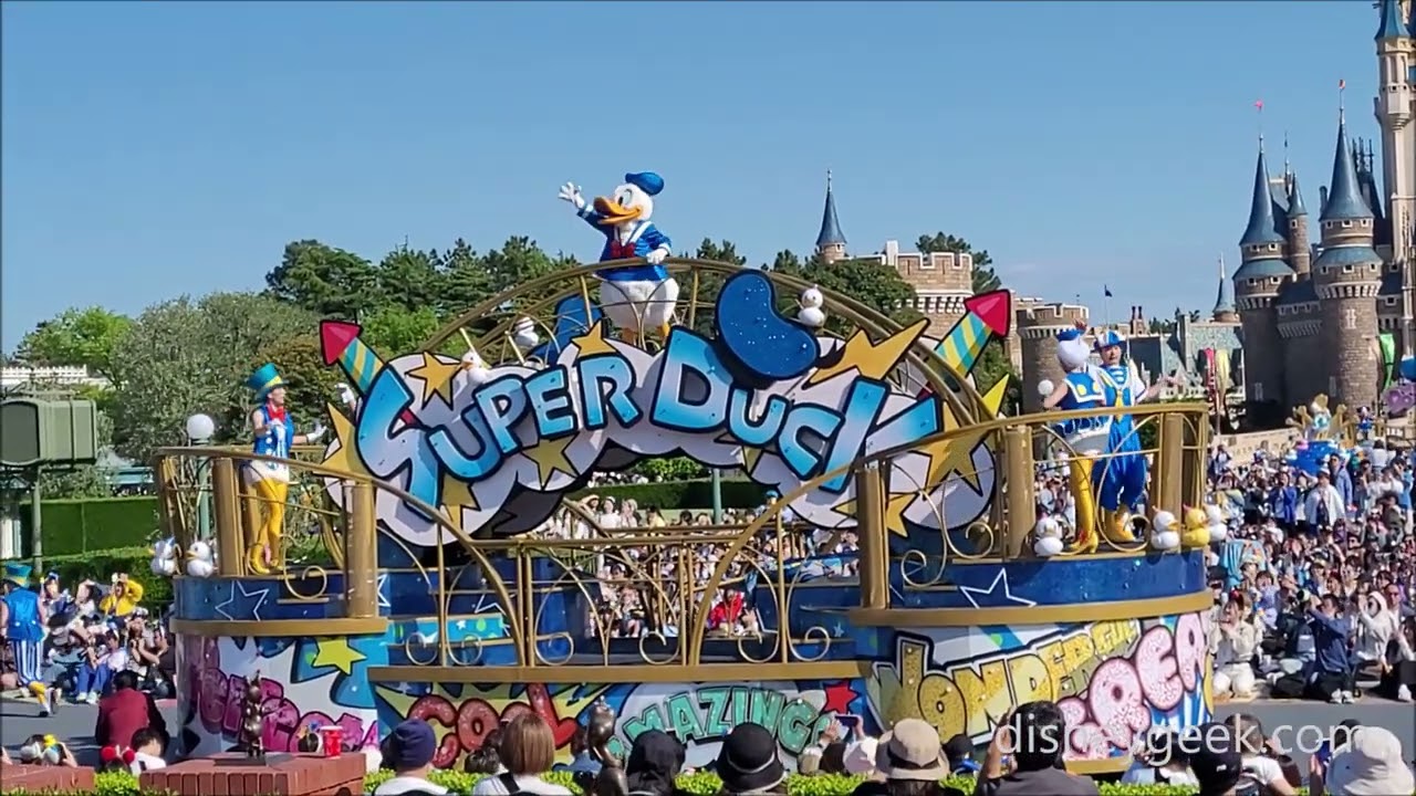 Tokyo Disneyland: Quacky Celebration ☆ Donald the Legend! - YouTube