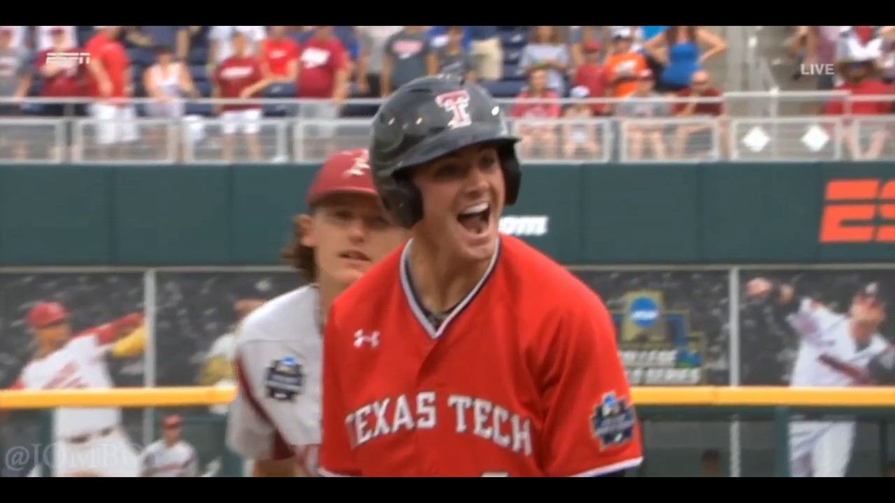 Texas Tech takes the lead over Arkansas  in the bottom of the 8th, a breakdown
