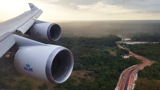 KLM 747 QUEEN OF THE SKIES WET LANDING in SURINAME SMJP RUNWAY 11