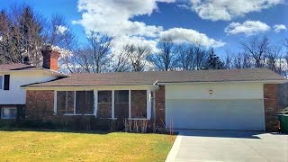 8270 Billings Rd, Kirtland, OH Presented by Dave Bocchieri.