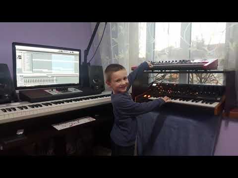 Obejrzyj Tomasz i Kasia - Śpij i śnij w YouTube Obejrzyj Tomasz i Kasia - Śpij i śnij w YouTube