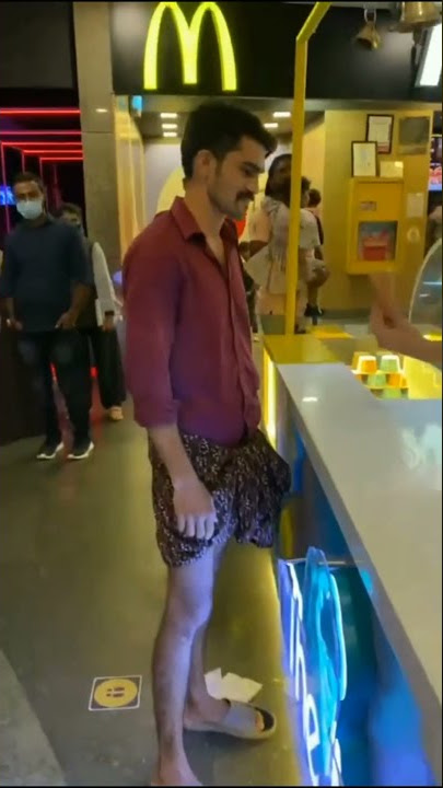 velachil edukkaruth ketto.. 😂 malayalikalood aano ninte kali