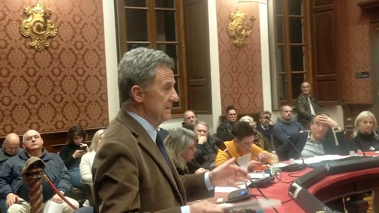 COMO, IL CONSIGLIERE NESSI PRESENTA LA MOZIONE DELL'OPPOSIZIONE SUL LUNA PARK: 