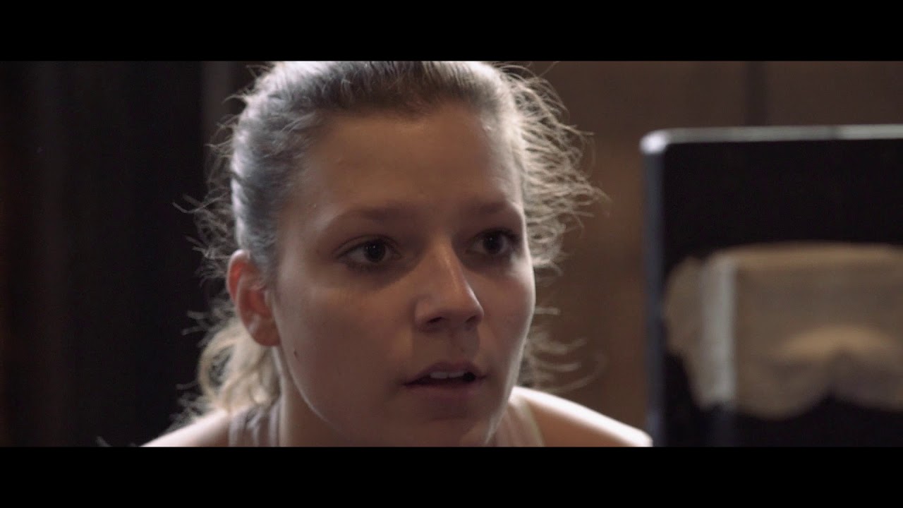 Try this Rowing Workout from CrossFit athlete Laura Horvath