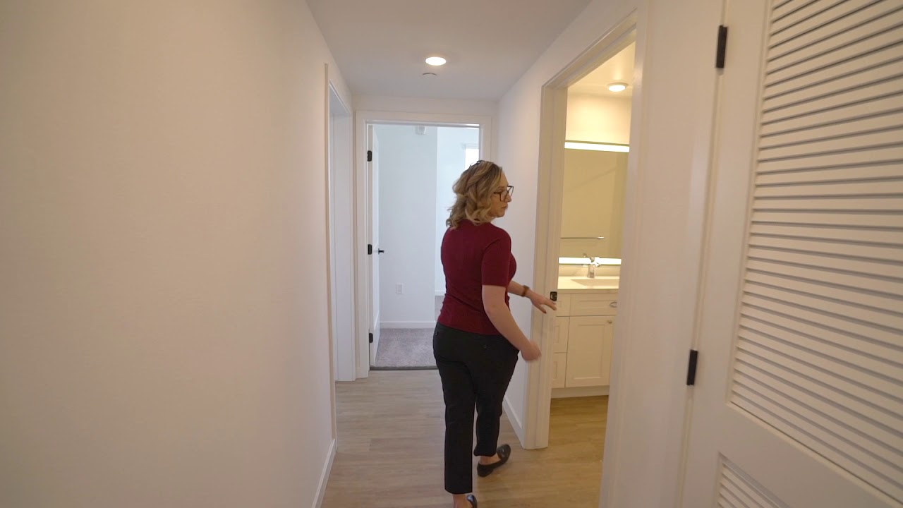 NEW 3 Bedroom Apartments Newhall Crossings Luxury Living in Old