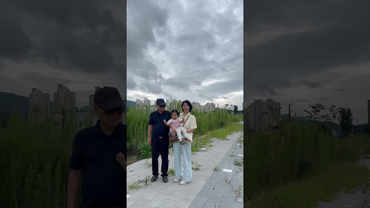 🇧🇩🇰🇷ইউজিন দাদা দাদির সাথে ❤️ MashaAllah Allahummabarik #shorts