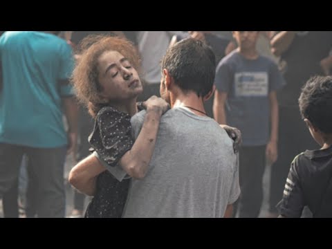 تميم البرغوثي نفسي فداء للصغار النائمين خمسة أو ستة متجاورين