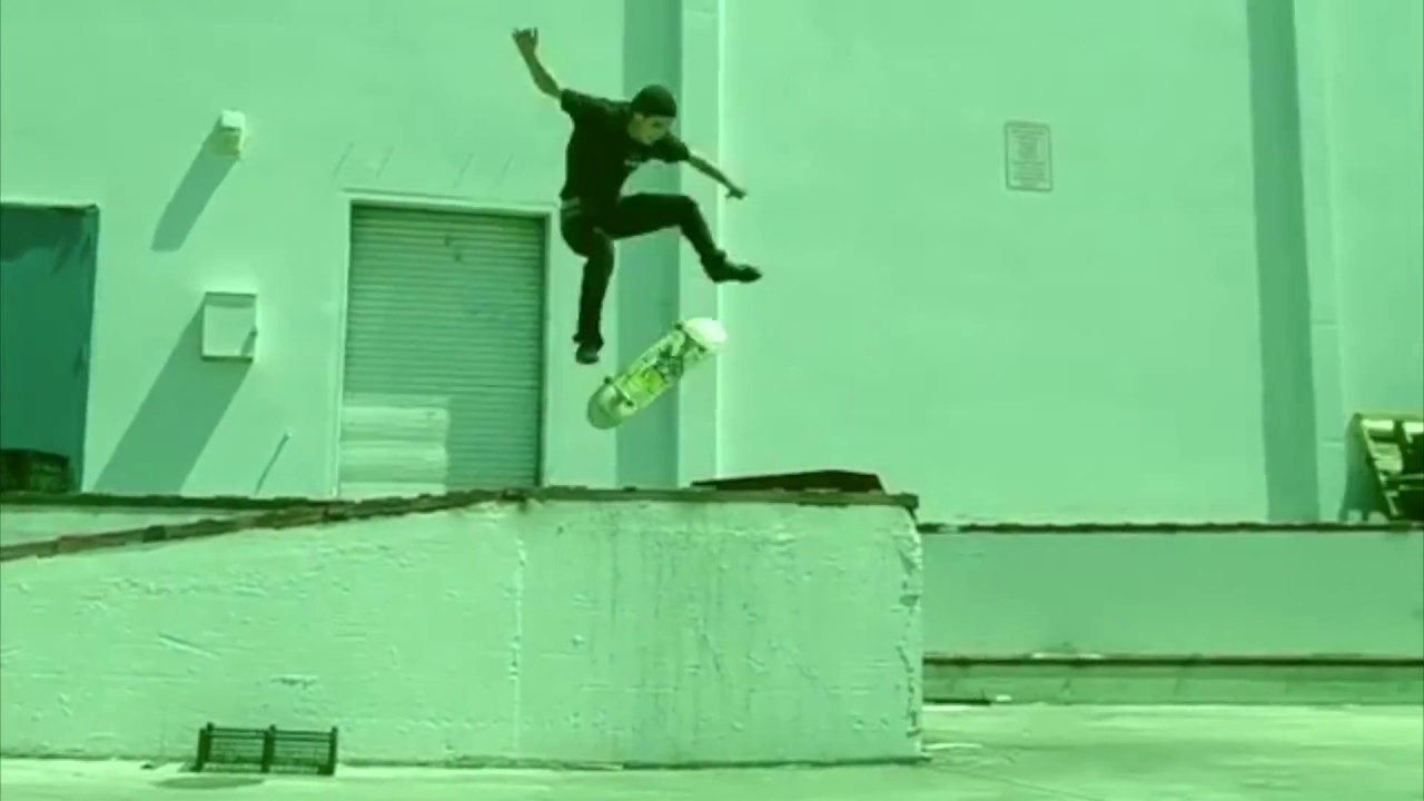 Christopher "Drew" Flores 👨‍🚀🚀🌙