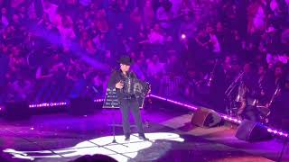 Video thumbnail of "Alfredo Olivas - El malo de Culiacán - Arena Monterrey - 11 febrero 2023"