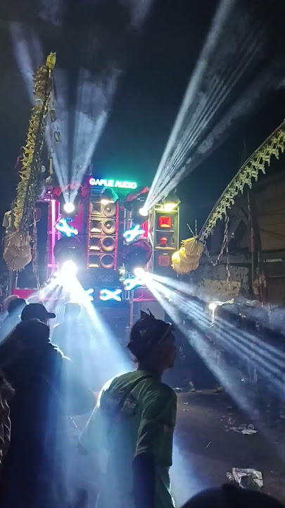 Sound horeg karnaval gumukmas midele jan bedil bedil. #karnaval #gfc2024 #gumukmas #fyp #soundhoreg