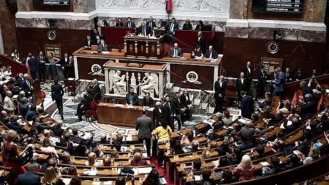 French MPs begin debating hotly contested pension reform bill - DayDayNews