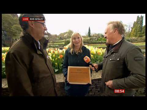 Carol Kirkwood's last week, here at RHS Wisely and a very special tribute (UK) 30/Mar/2026