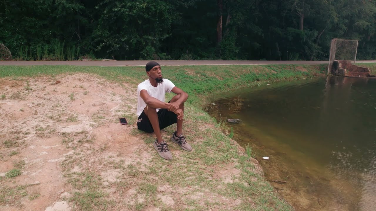 YouTubeでProper Einstein - Replenish (Official Video)を視聴 YouTubeでProper Einstein - Replenish (Official Video)を視聴