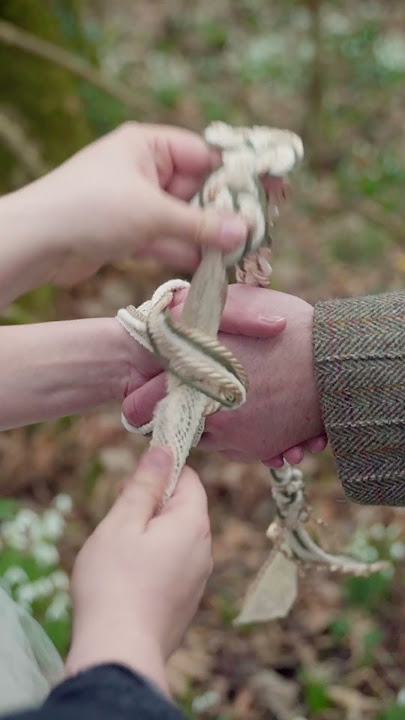 How to tie a handfasting cord - Infinity Knot and Decorative Knot