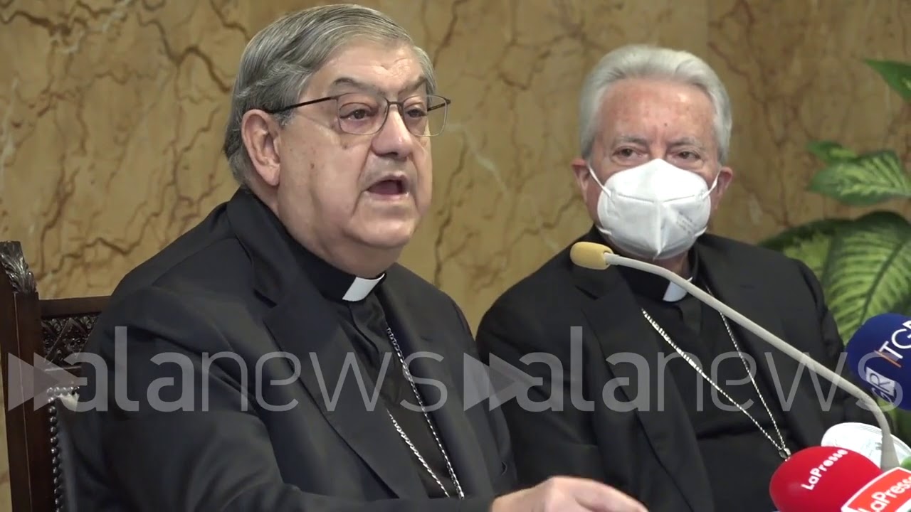 Il Cardinale Sepe annuncia il suo successore tra battute e applausi