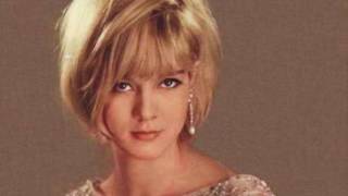 Watch Sylvie Vartan Il Revient video