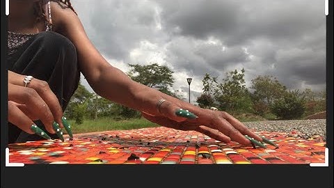 ASMR Setting and Breaking the Pattern on a Floor (tapping and scratching)