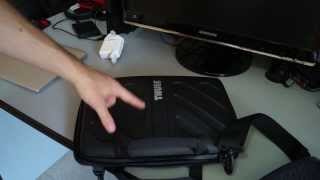 thule gauntlet macbook pro