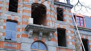 Download Lagu The one where the balcony falls down. MP3