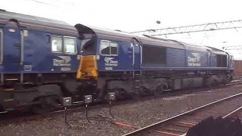 The x2 Class 66 DRS Nos.66304+66303 as Short CONVOY was passed through at Carlisle Citadel Station.