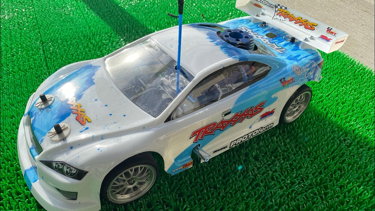 TRAXXAS Nitro 4-tec 3.3 second test , pull start test, scale rc speed run- Dartmouth Nova Scotia