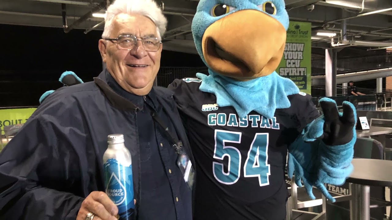 The Benefits of Proud Source Sustainable Bottled Water