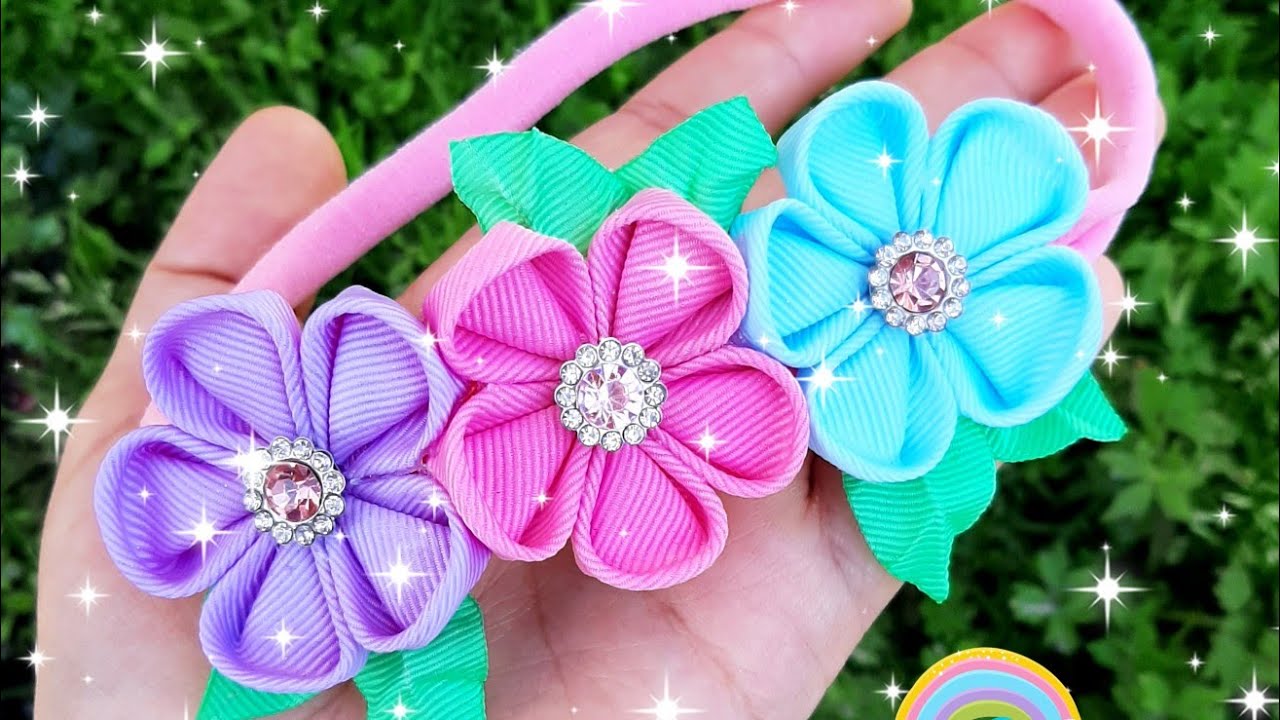 Bandita de 🌺 flores🌺 hechas con liston