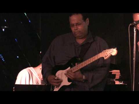 Andre Lassalle - Blue Note Guitar Solo.mp4