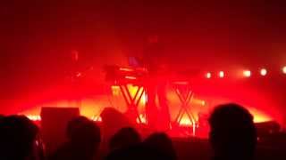 Darkside - Paper Trails (Live @ First Avenue)