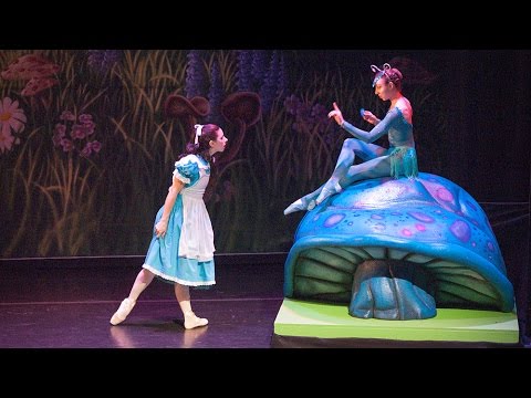 Kristy Nilsson's Jazz-Age "Alice in Wonderland,"  ...