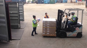 Full Free Lift, Xe chui công, xe nâng đóng công, xe nâng rút công, xe nâng làm việc trong container