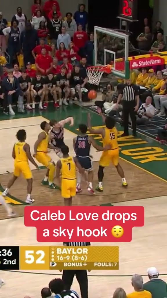 Caleb Love in his bag ?