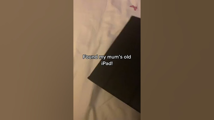 I found my mom's old ipad!