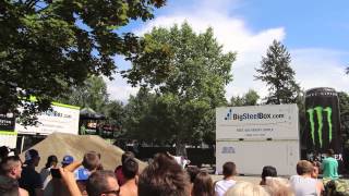 BigSteelBox at Centre of Gravity 2013 by BigSteelBoxTV 713 views 10 years ago 1 minute, 9 seconds