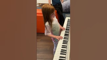 Thumbnail of ADLEY PLAYS a MAGiCAL PiANO!! adley pretends to play a new song that sounds a little familiar 🤔 🎹📱