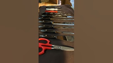 On the way to do a knife demo! Love to see them all together & so shiny! Who’s ready for their demo?