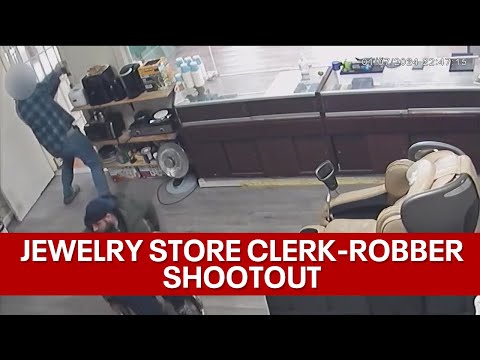 Oakland jewelry store clerk gets in shootout with would-be robbers