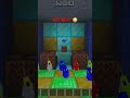 These parrots are dancing 😂🦜 Watch till the end!#minecraft #shorts #parrot