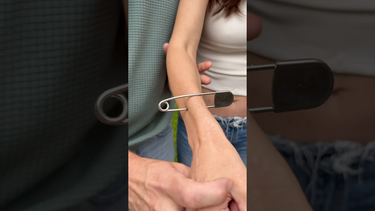 She thought she was stabbed! 🧷💀