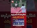 బ్యాడ్మింటన్ లో దుమ్మురేపిన ఎమ్మెల్యే నవీన్ యాదవ్ | MLAs, MLCs Badminton competitions at LB Stadium