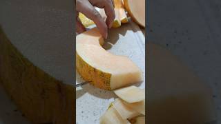 CUTTING ORANGE MELON #satisfying #fruit #sweetmelon