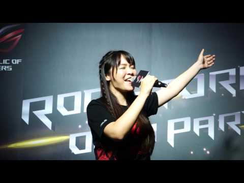 2017-01-14 - ASUS_ROG_STORE開幕慶 開水小姐 告白氣球