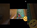 هذا رجل كلن يكنس العالم اصغير